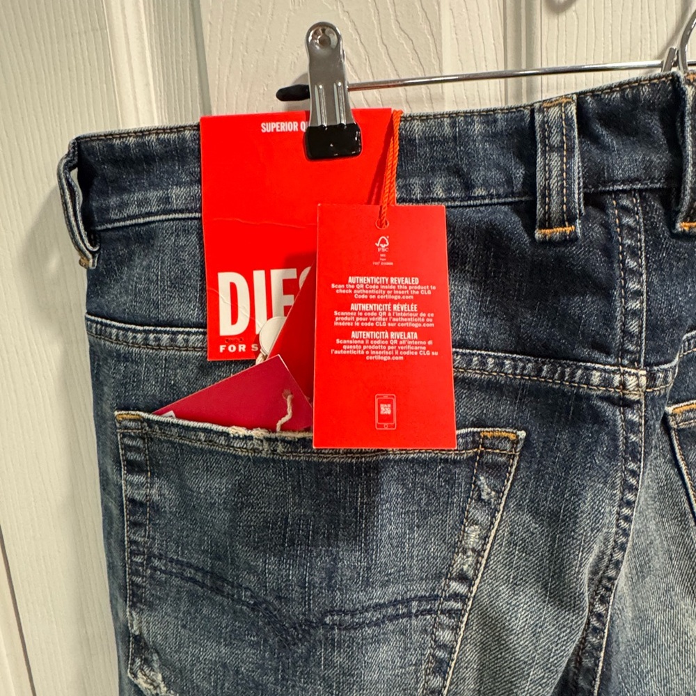 Diesel Jeans - Picture 6 of 12
